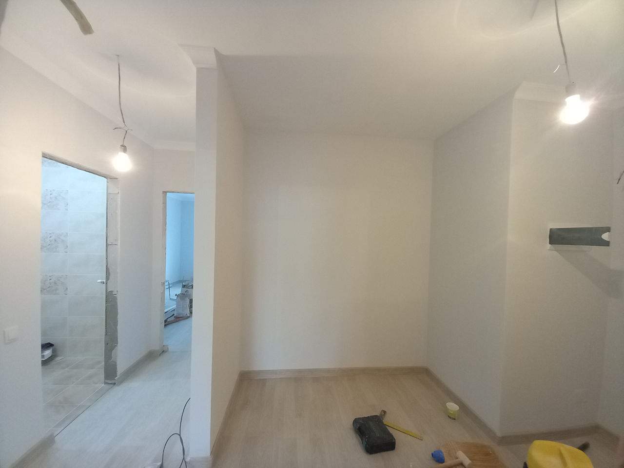 Lucrari de interior,tencuiala pregatire pentru vopsire