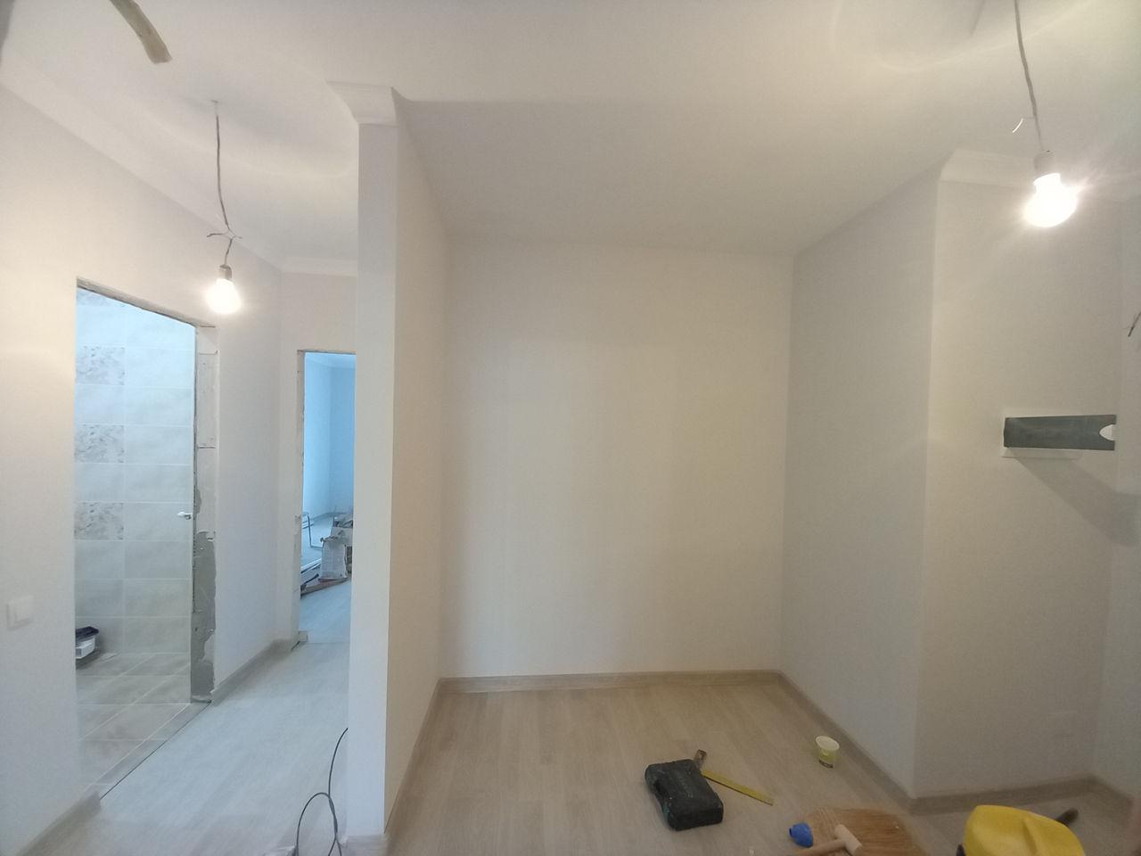 Lucrari de interior,tencuiala pregatire pentru vopsire